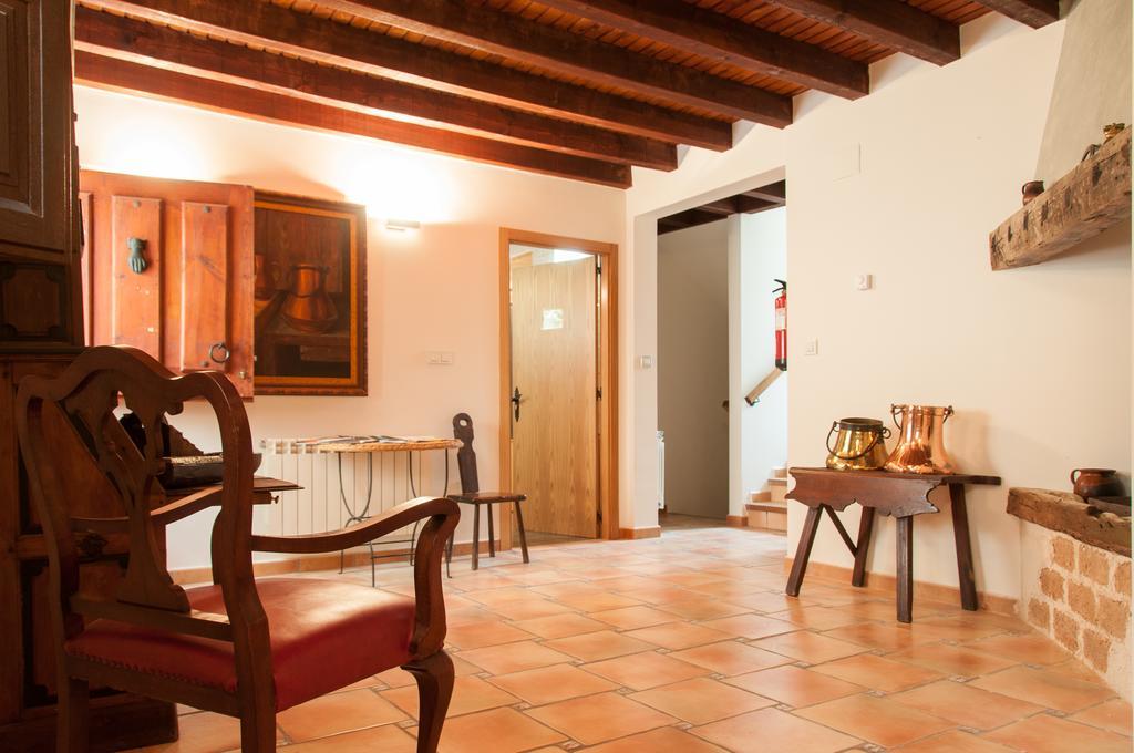 Hotel Rural Princesa Kristina Covarrubias Kültér fotó