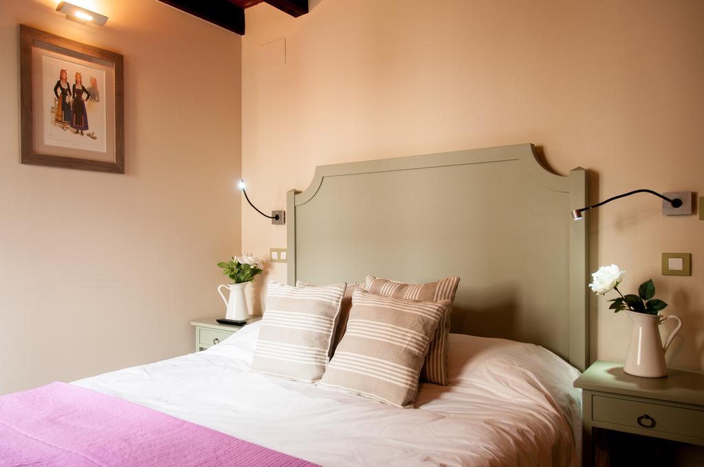 Hotel Rural Princesa Kristina Covarrubias Szoba fotó